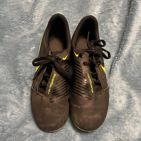 nike cleats - Picture 5 of 5